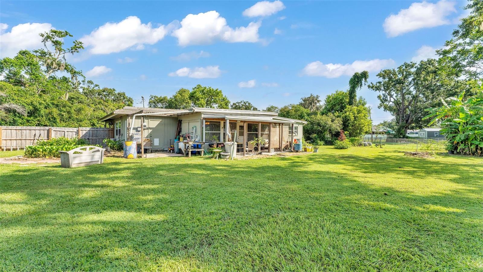 Image 33 of 41 For 1280 Orange Blossom Circle