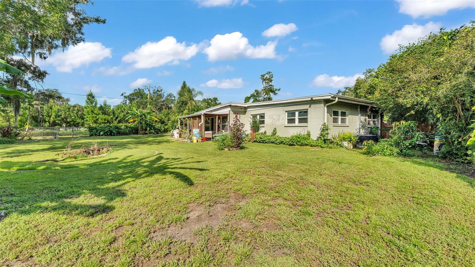 Image 35 of 41 For 1280 Orange Blossom Circle