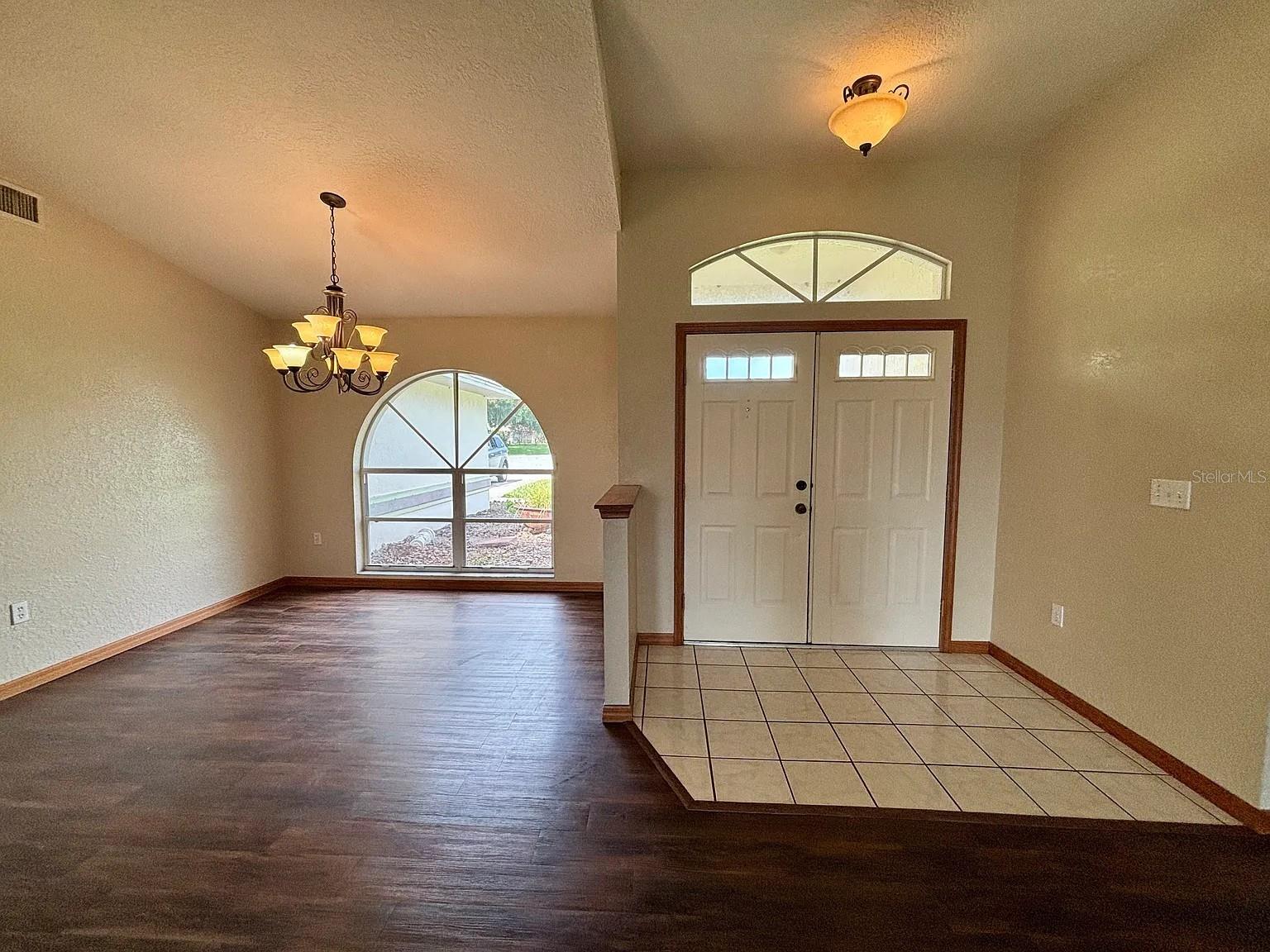 Image 5 of 25 For 8501 Cherry Hill Drive