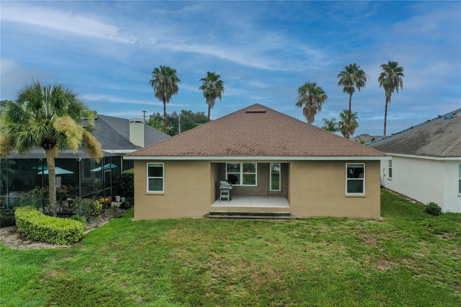 Image 30 of 41 For 4027 Island Lakes Drive