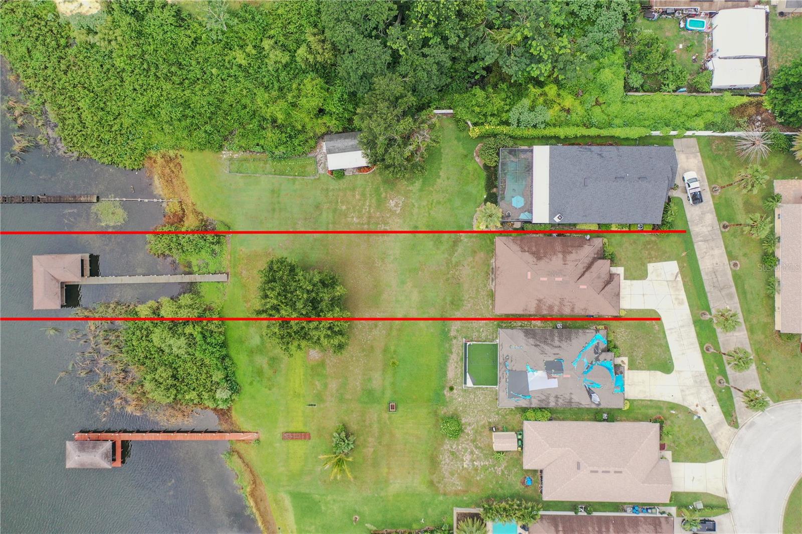 Image 40 of 41 For 4027 Island Lakes Drive