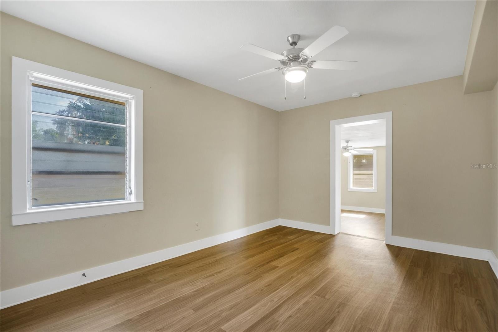 Image 21 of 38 For 1910 26th Street