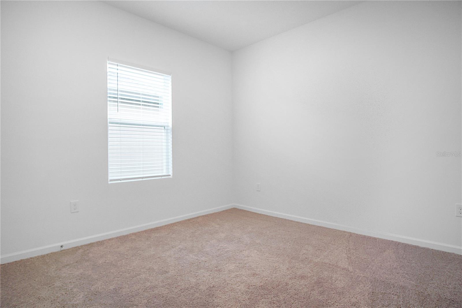 Image 17 of 29 For 2831 Poppy Avenue