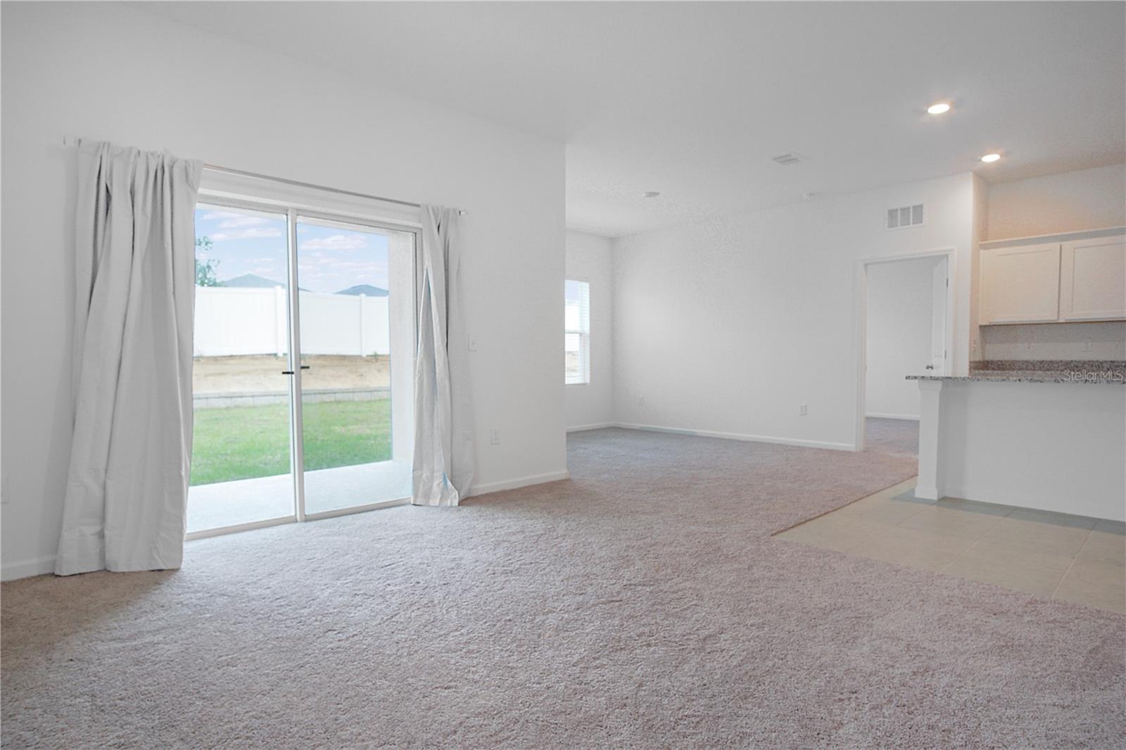 Image 8 of 29 For 2831 Poppy Avenue