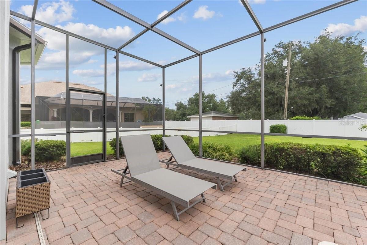 Image 13 of 58 For 9516 Waterford Oaks Boulevard