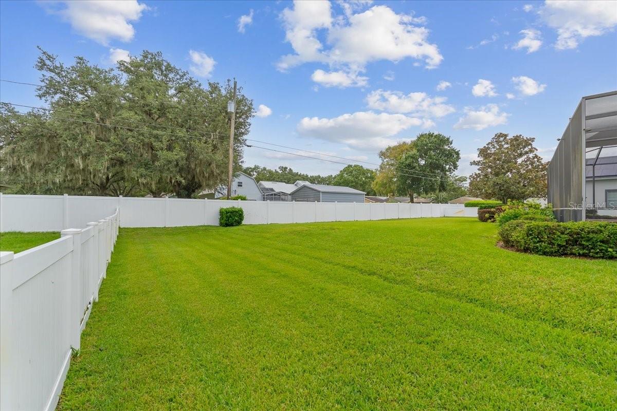 Image 16 of 58 For 9516 Waterford Oaks Boulevard
