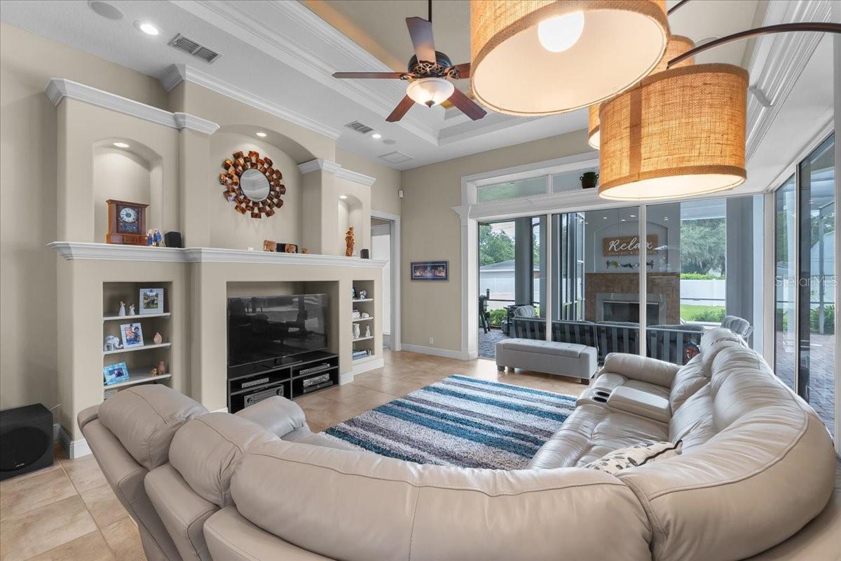 Image 24 of 58 For 9516 Waterford Oaks Boulevard