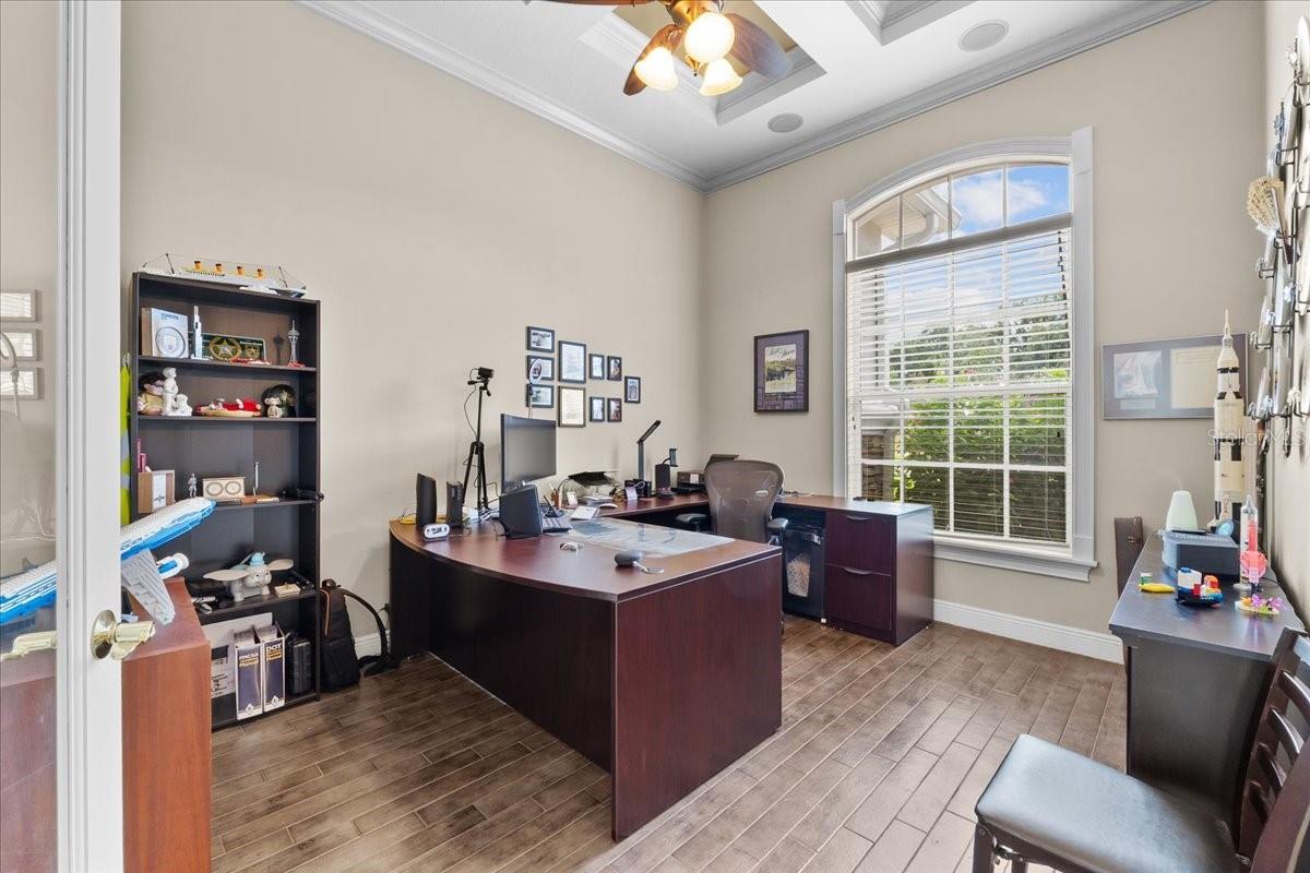 Image 29 of 58 For 9516 Waterford Oaks Boulevard