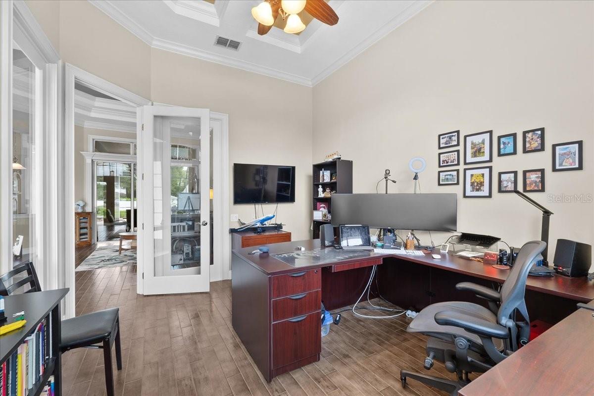 Image 30 of 58 For 9516 Waterford Oaks Boulevard