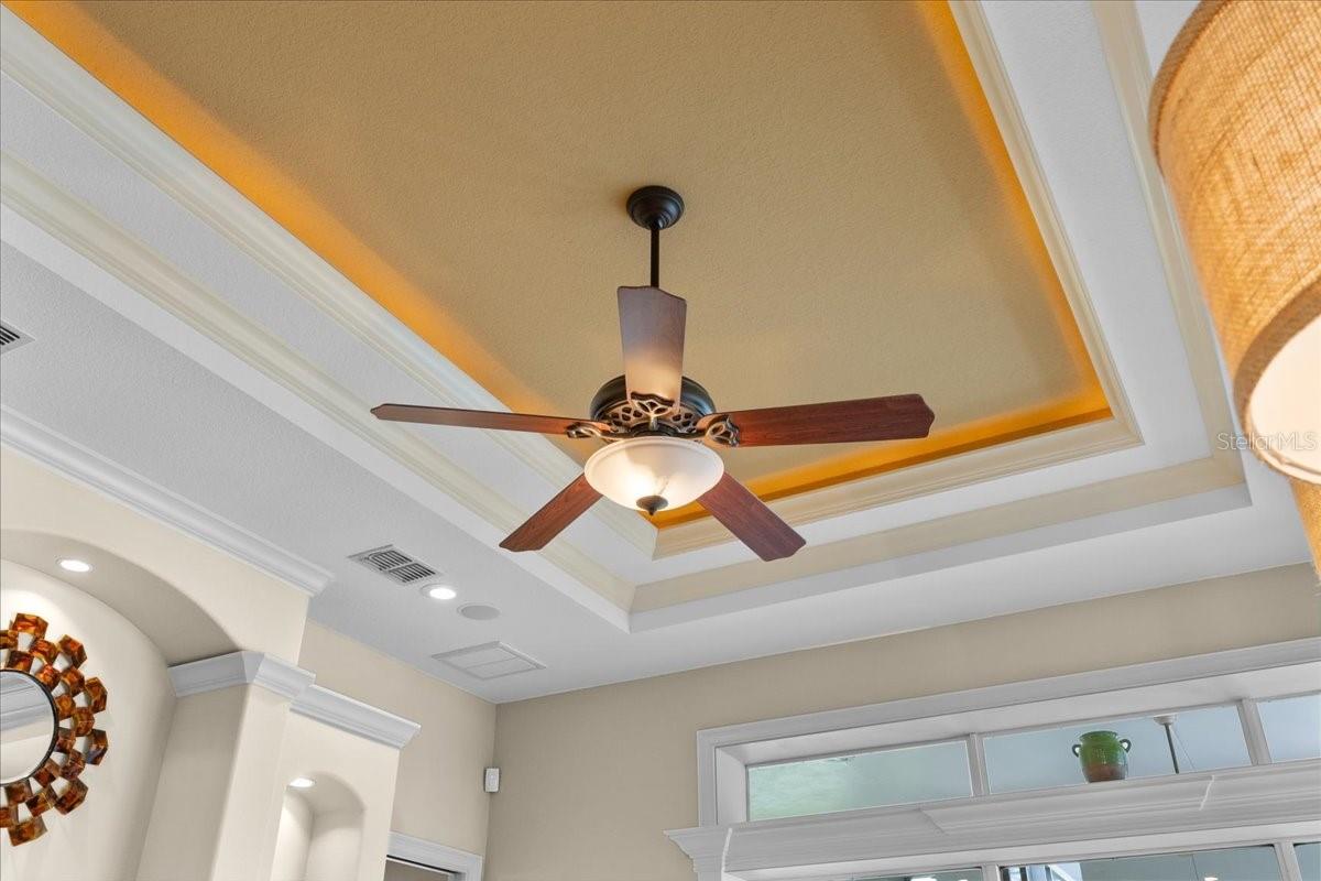Image 34 of 58 For 9516 Waterford Oaks Boulevard