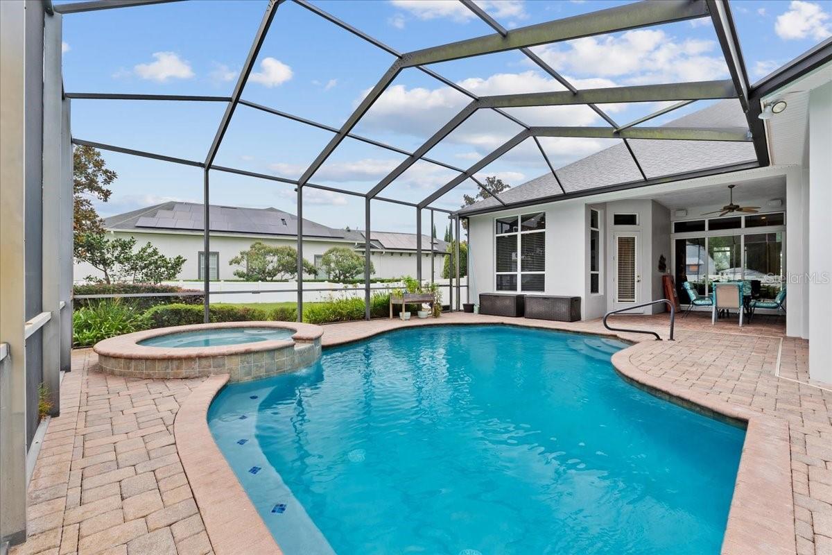 Image 7 of 58 For 9516 Waterford Oaks Boulevard