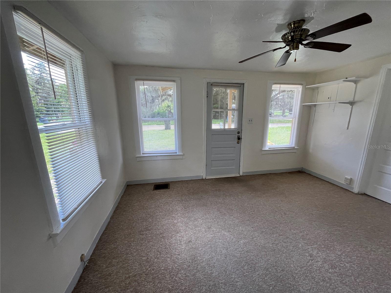 Image 4 of 21 For 1115 Lake Reedy Boulevard