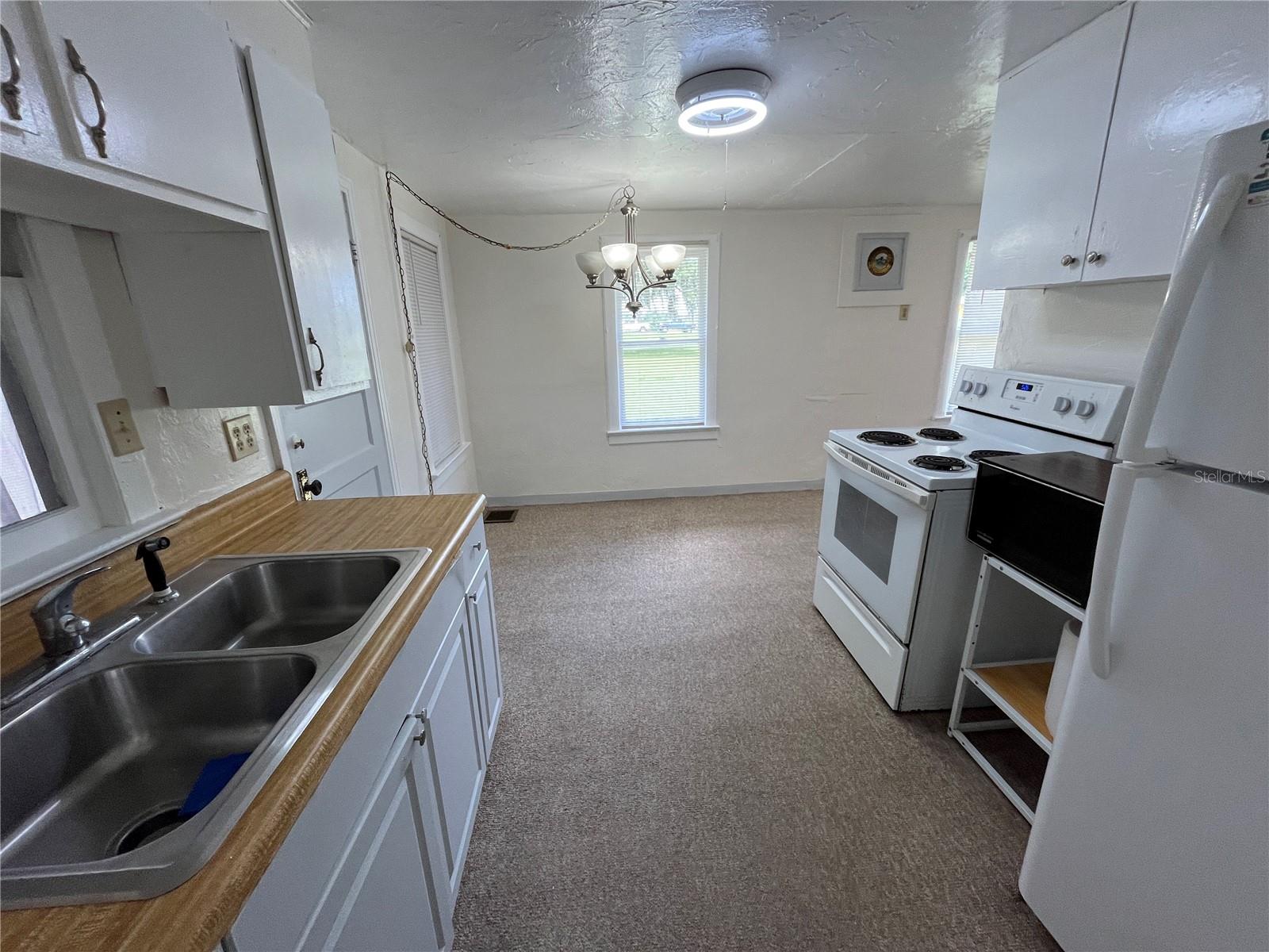 Image 8 of 21 For 1115 Lake Reedy Boulevard