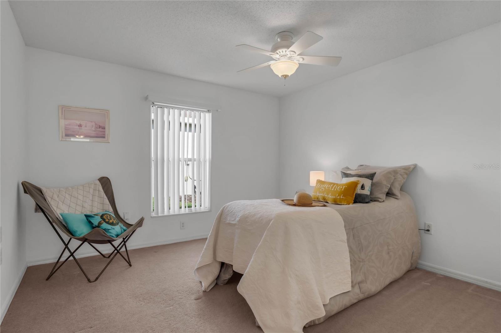 Image 21 of 45 For 408 Lake Suzanne Drive