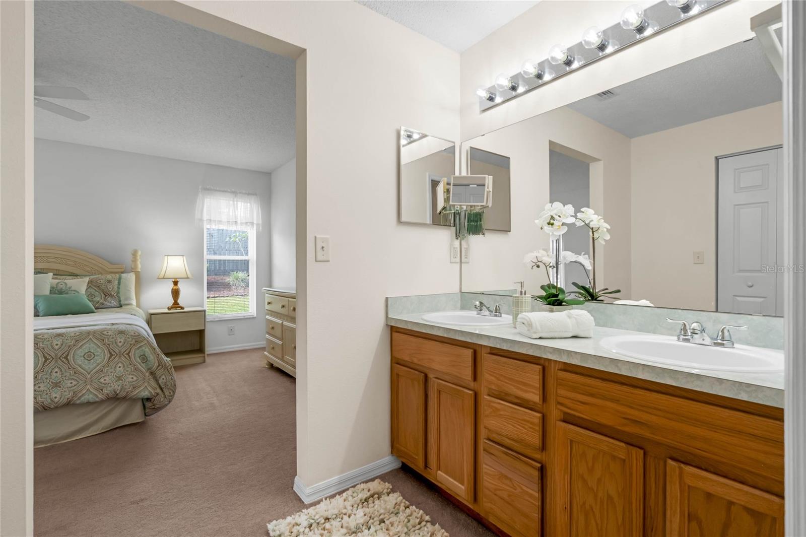 Image 31 of 45 For 408 Lake Suzanne Drive