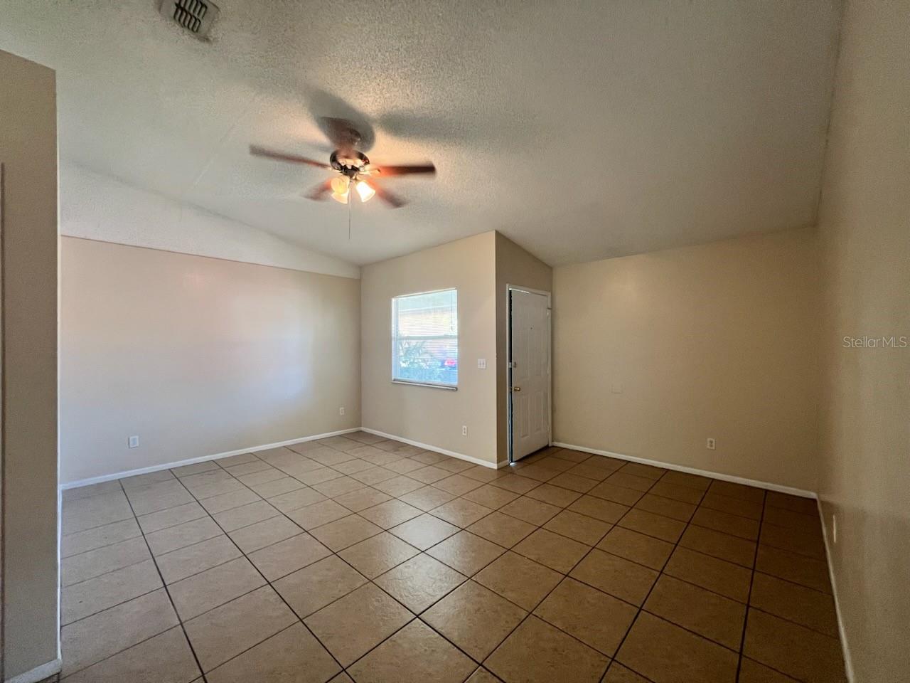 Image 3 of 6 For 188 Rebecca Drive Road