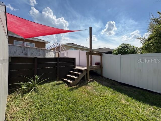 Image 33 of 40 For 144 Waterside Circle