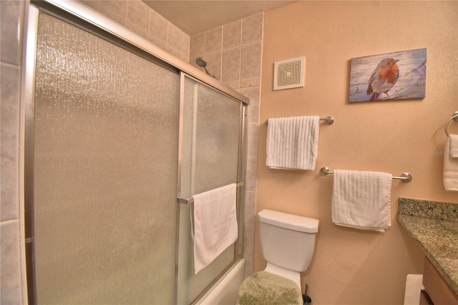 Image 39 of 92 For 2500 21st Street Nw 88