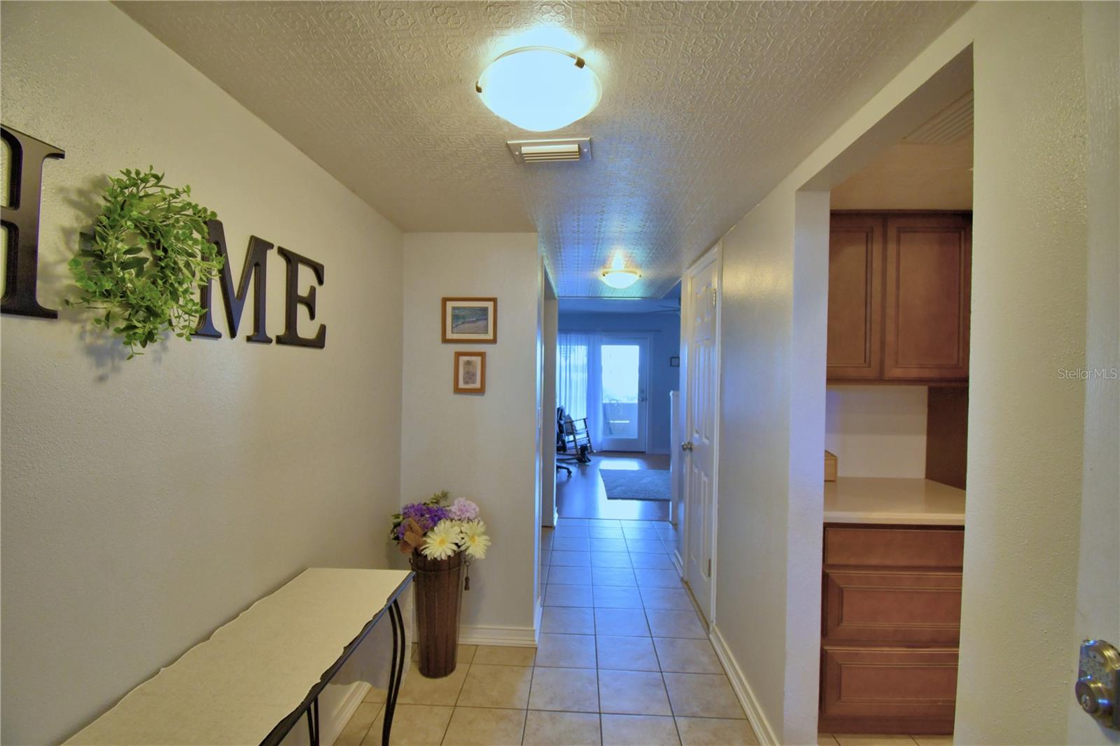 Image 6 of 92 For 2500 21st Street Nw 88