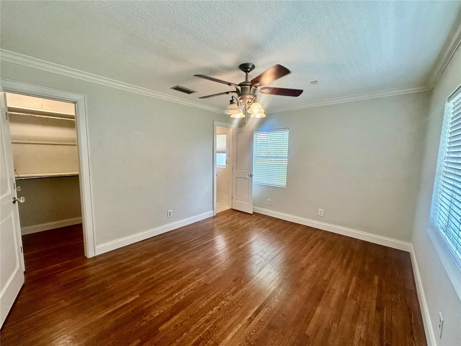 Image 14 of 33 For 1300 Lake Ariana Boulevard
