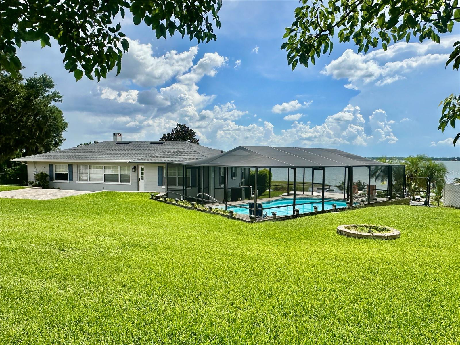 Image 25 of 33 For 1300 Lake Ariana Boulevard
