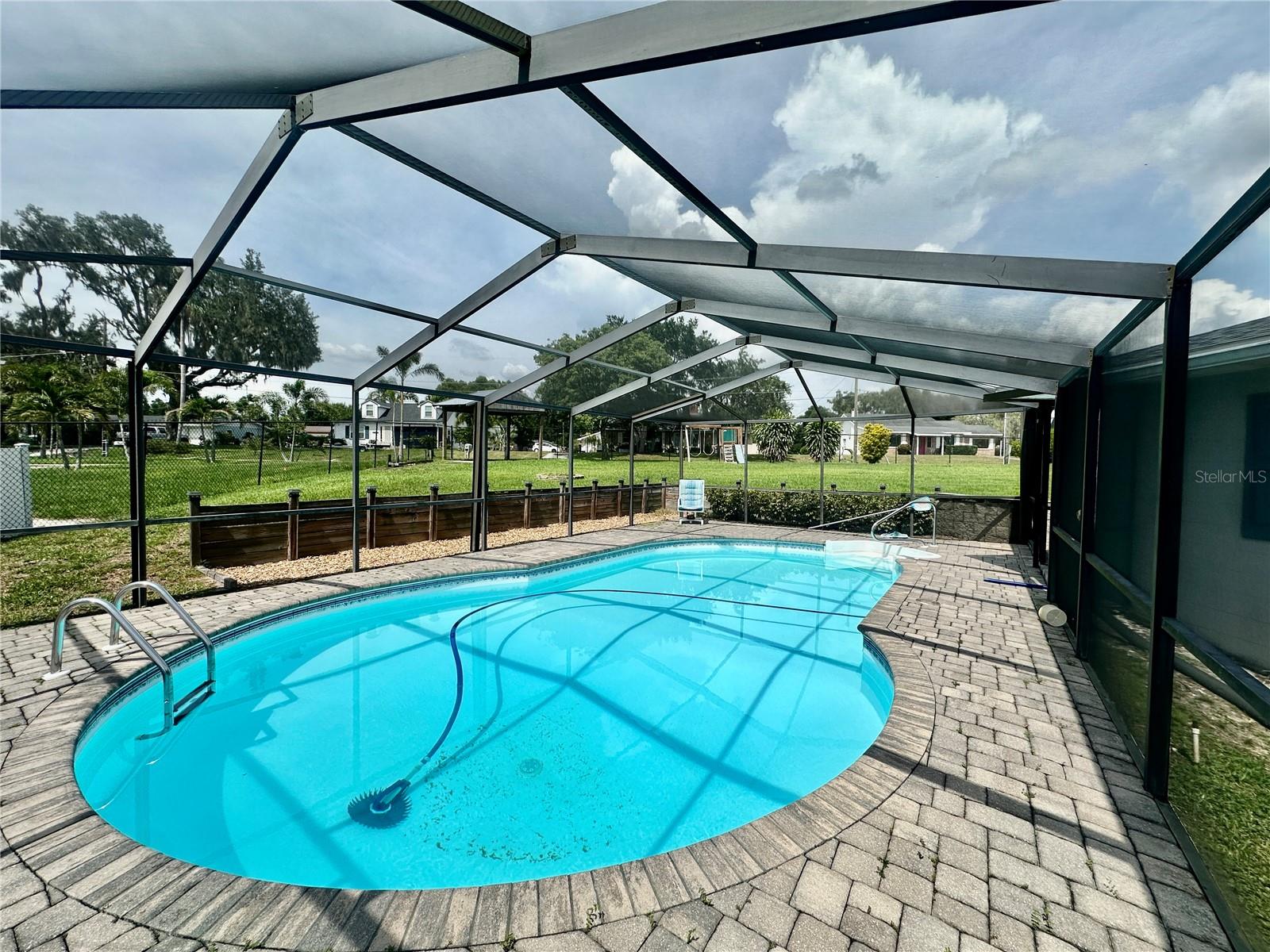 Image 29 of 33 For 1300 Lake Ariana Boulevard