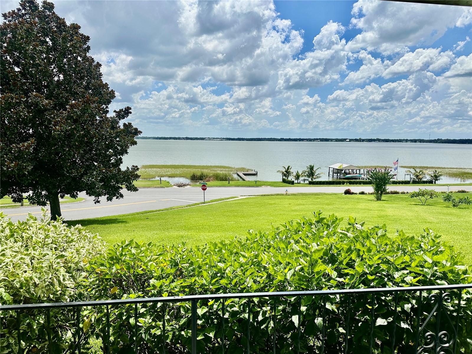Image 3 of 33 For 1300 Lake Ariana Boulevard