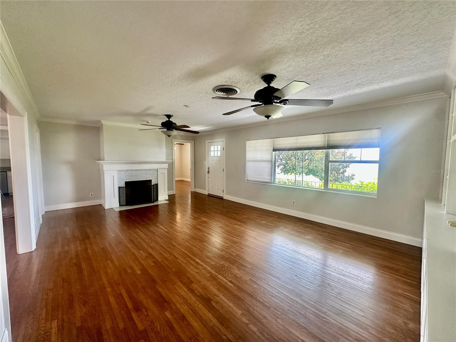 Image 7 of 33 For 1300 Lake Ariana Boulevard