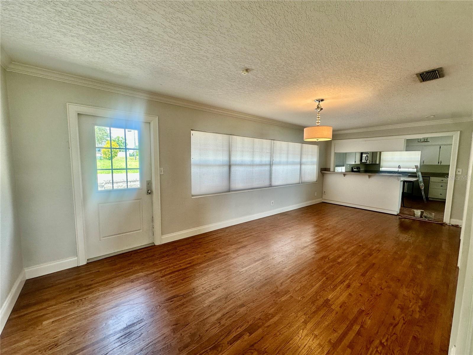 Image 9 of 33 For 1300 Lake Ariana Boulevard