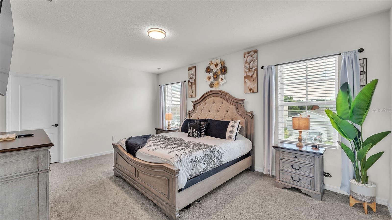 Image 18 of 45 For 2459 Taloncrest Court