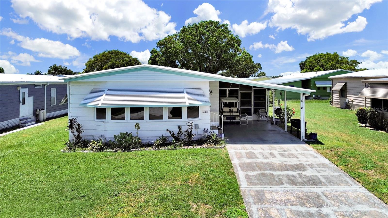Details for 4928 Foxdale Dr, LAKELAND, FL 33810