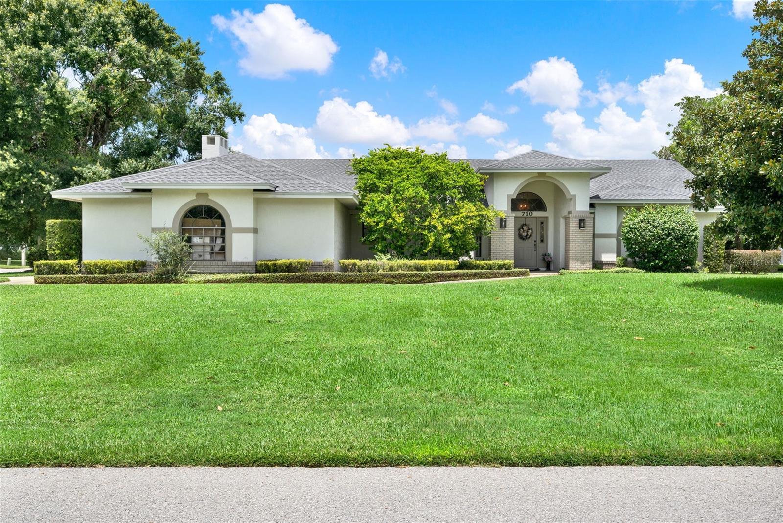 Details for 710 Heritage Drive Ne, WINTER HAVEN, FL 33881