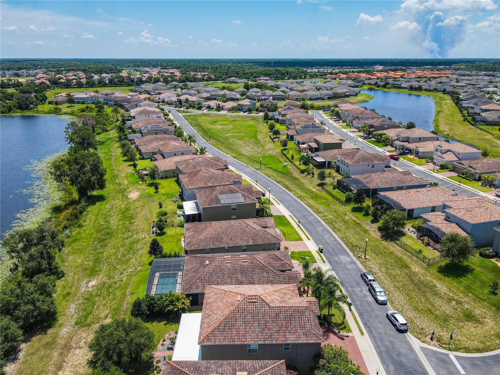 Image 34 of 45 For 2121 Lake Side Avenue