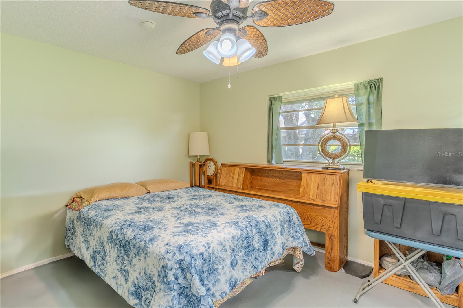 Image 12 of 25 For 705 Glen Mar Court