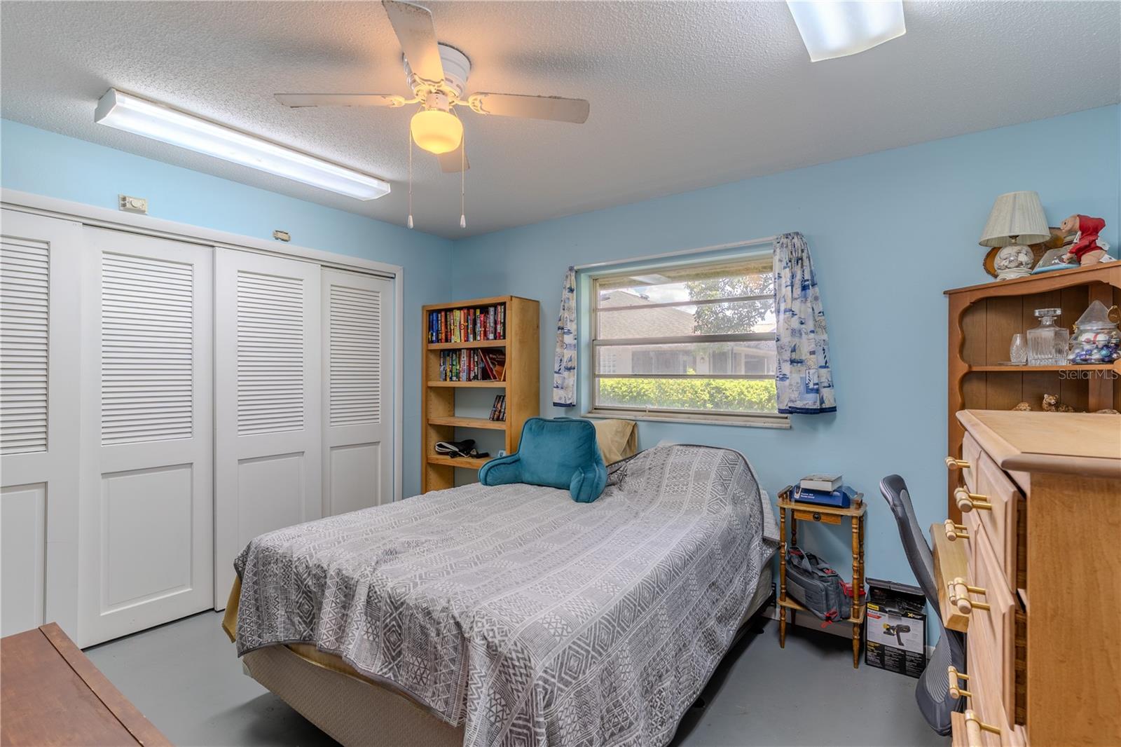 Image 13 of 25 For 705 Glen Mar Court