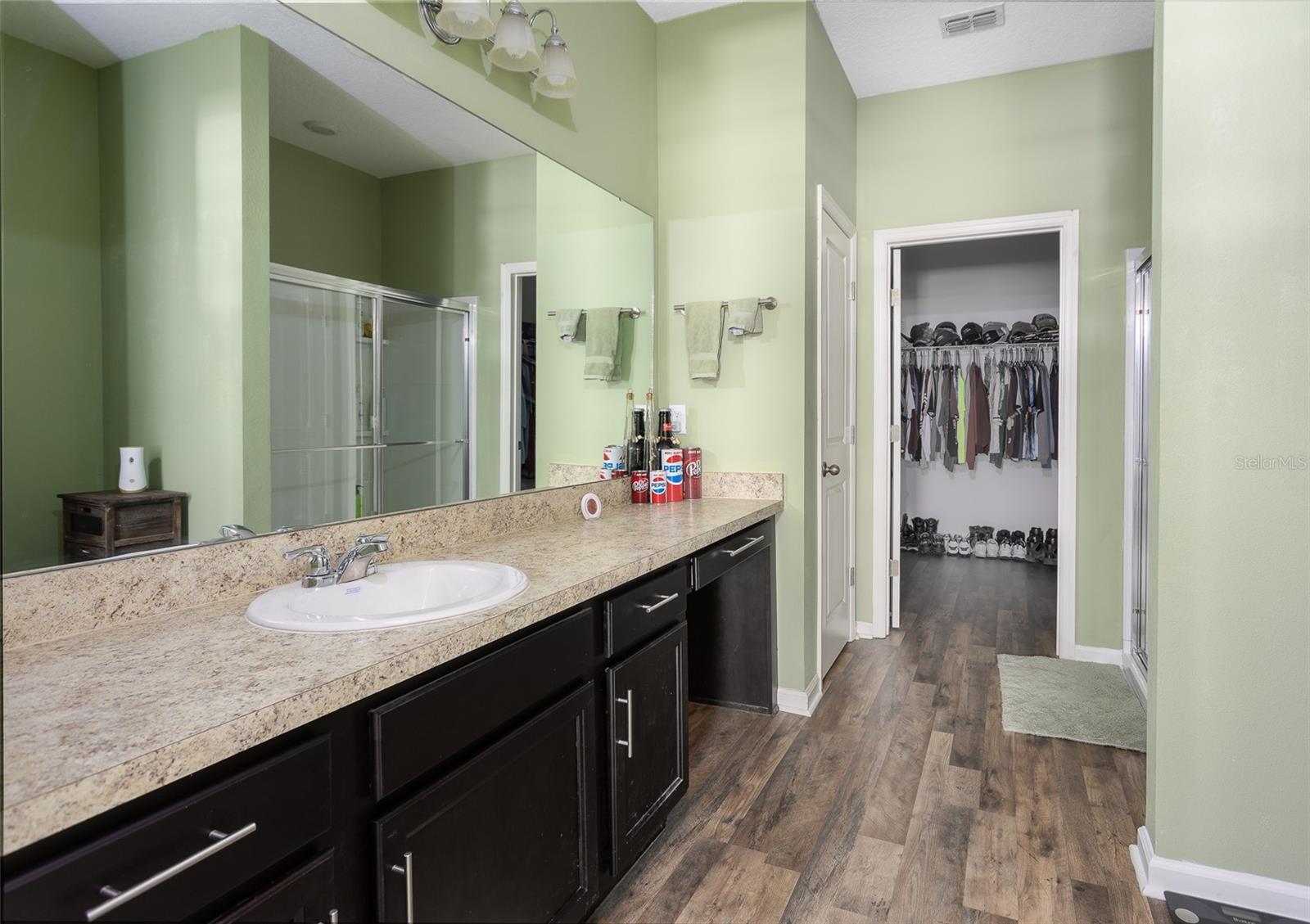 Image 25 of 35 For 1151 Lycaste Drive