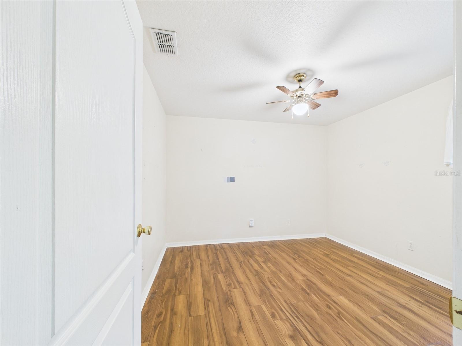 Image 31 of 99 For 11312 Haskell Drive