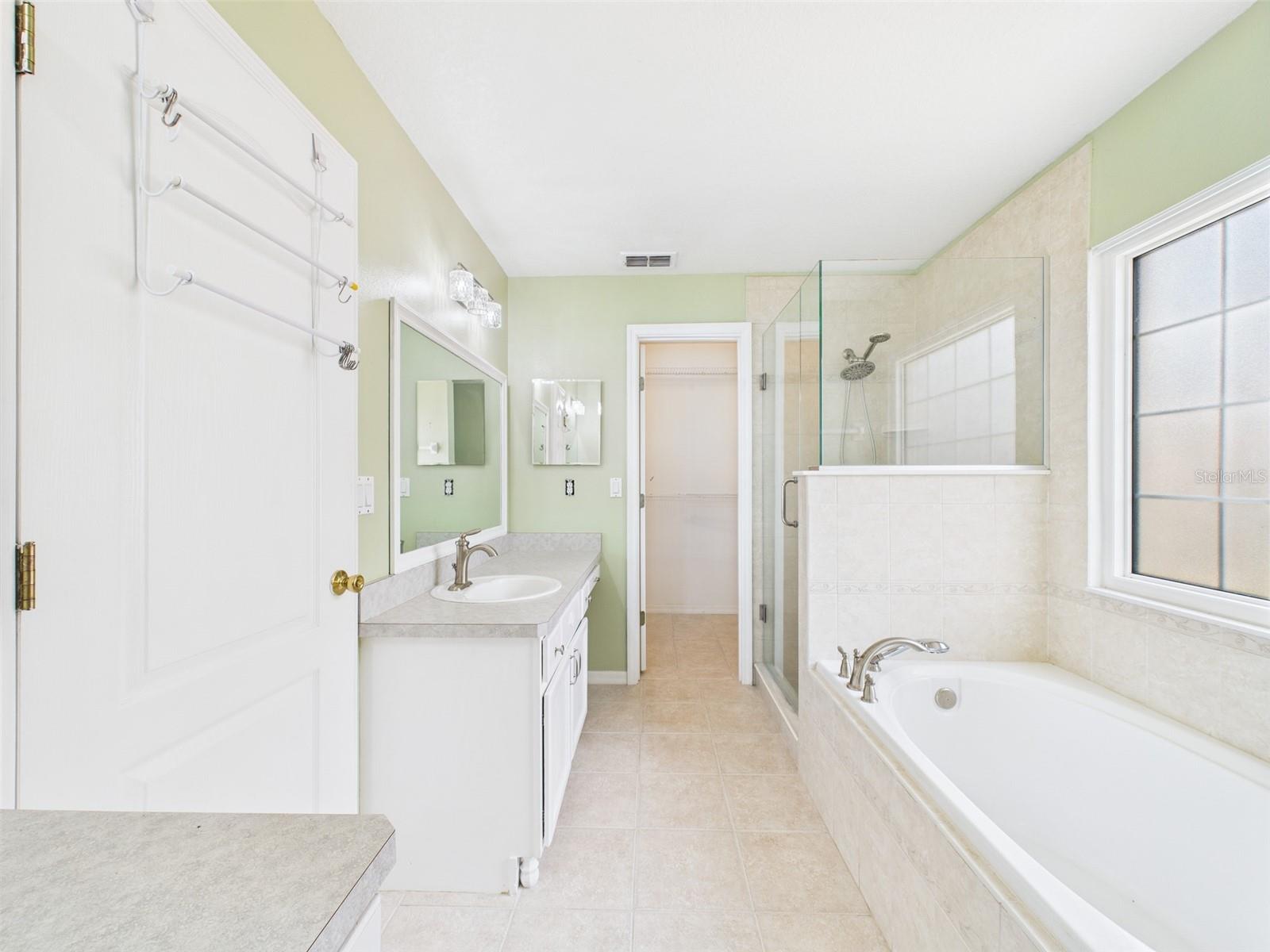 Image 47 of 99 For 11312 Haskell Drive