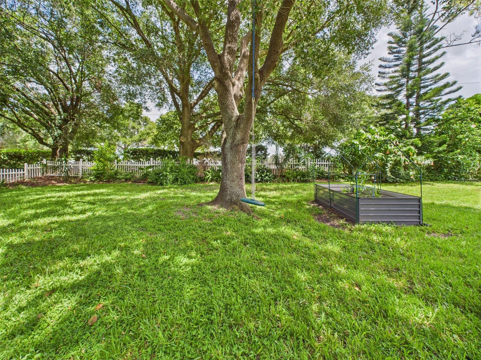Image 76 of 99 For 11312 Haskell Drive