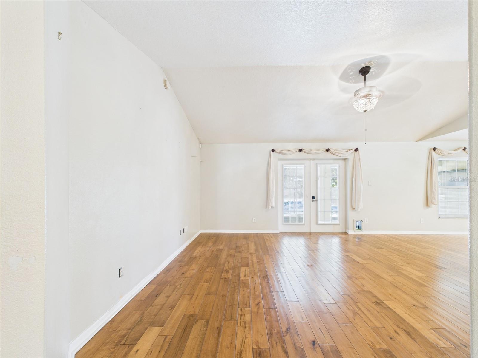 Image 80 of 99 For 11312 Haskell Drive