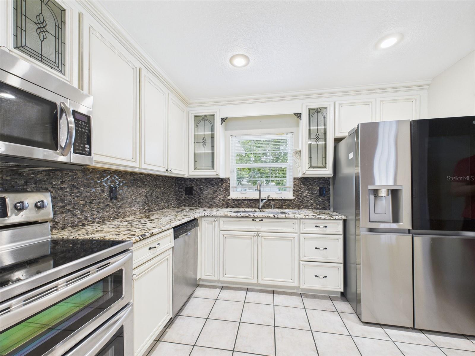 Image 9 of 99 For 11312 Haskell Drive