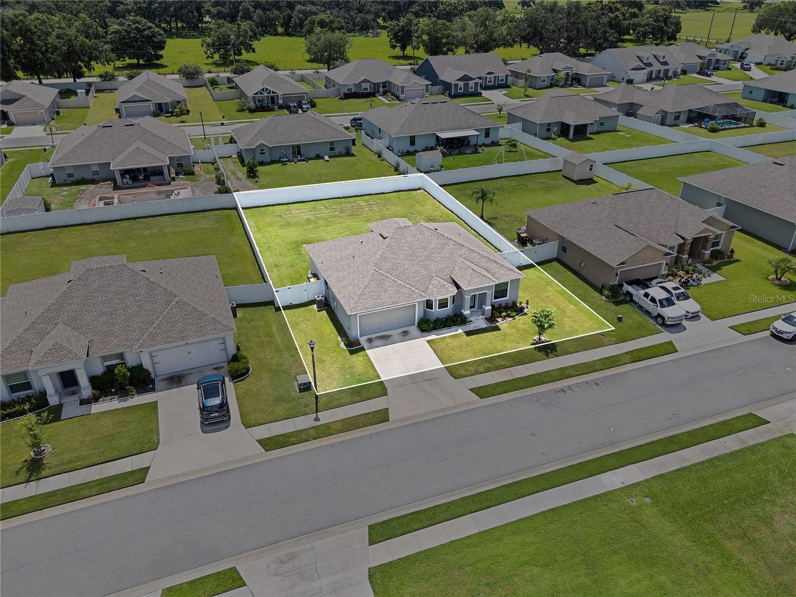 Image 38 of 43 For 1841 Creeks Vista Boulevard