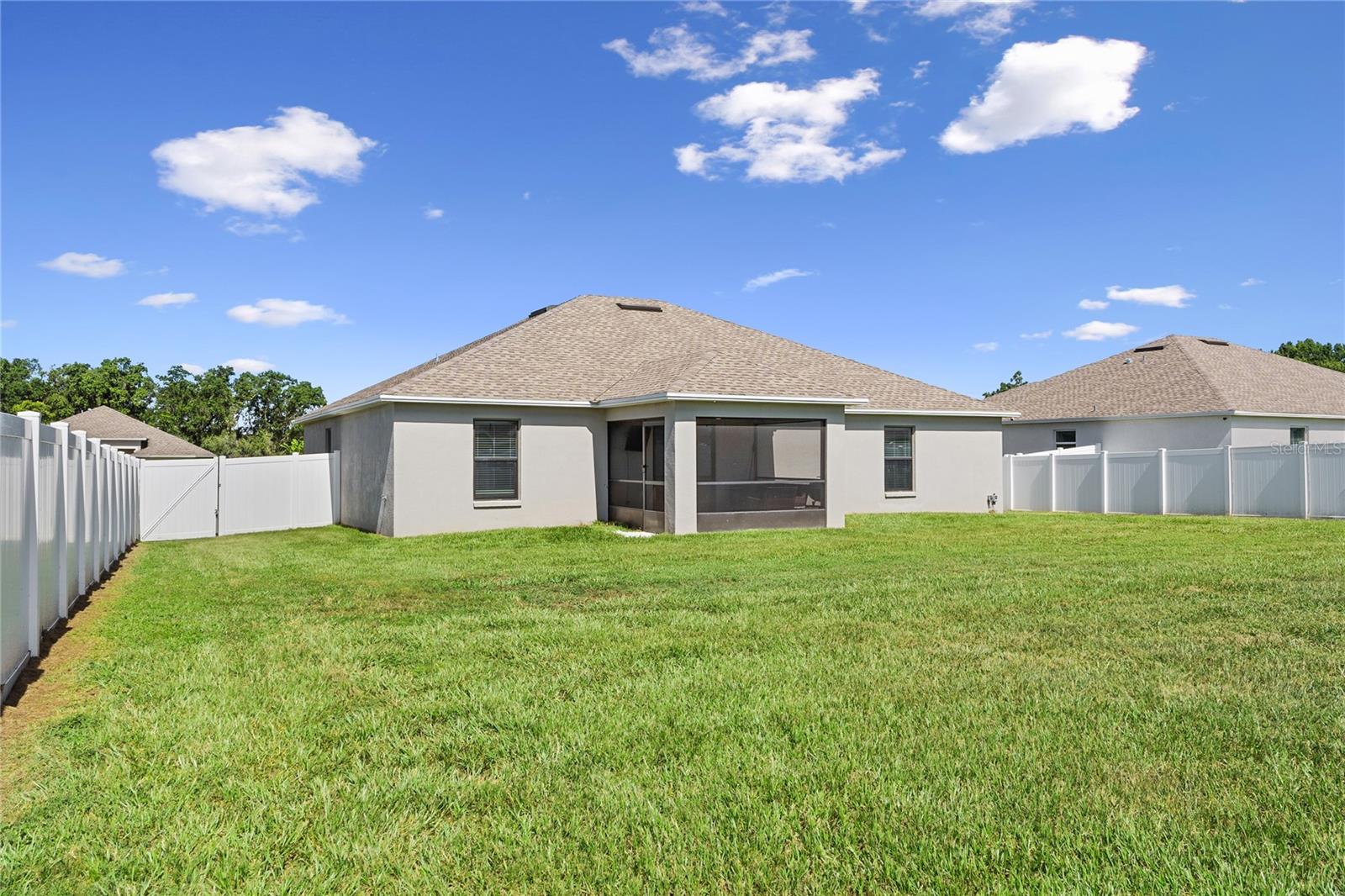 Image 4 of 43 For 1841 Creeks Vista Boulevard