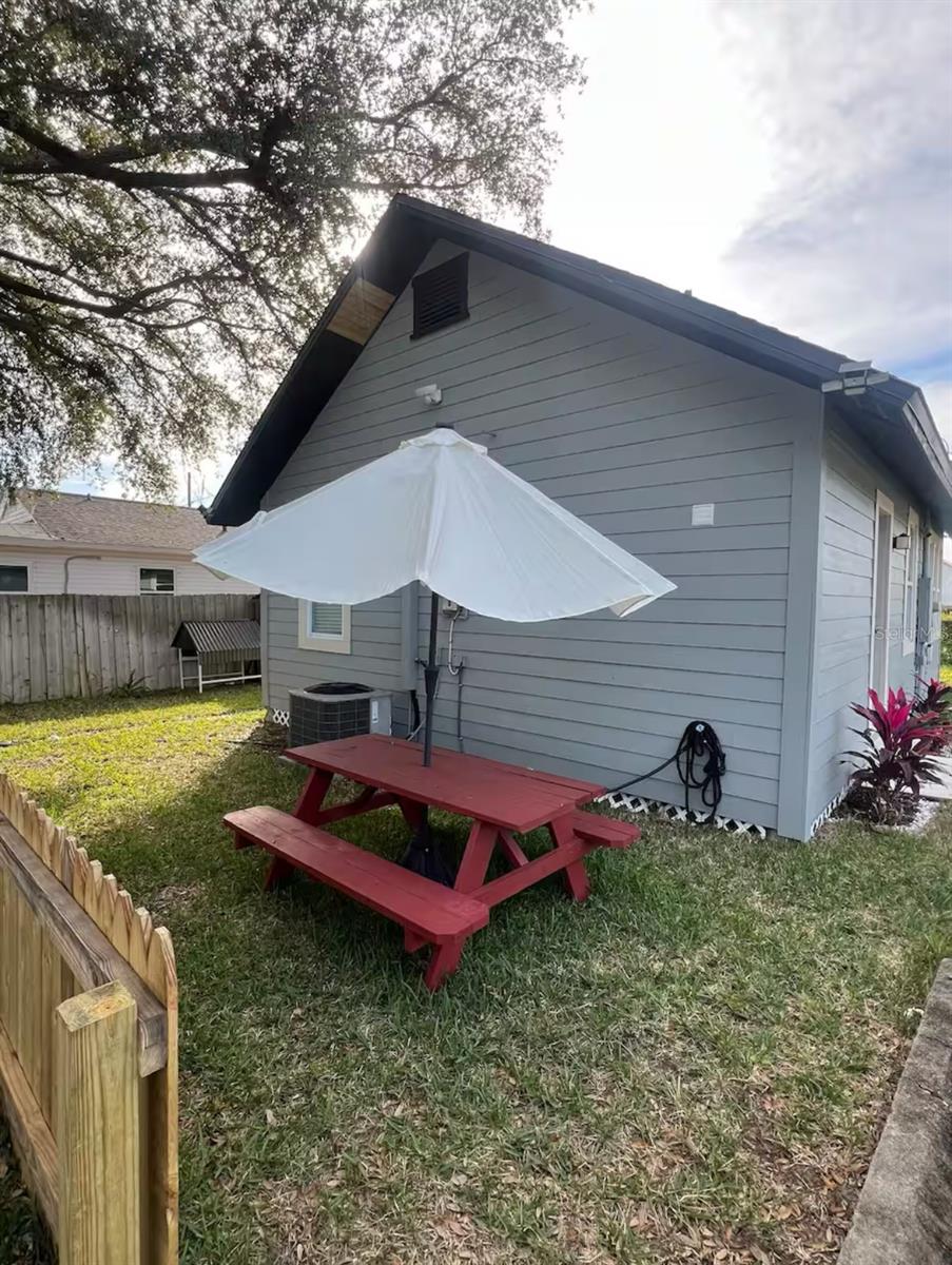 Image 11 of 11 For 1756 2nd Street Ne