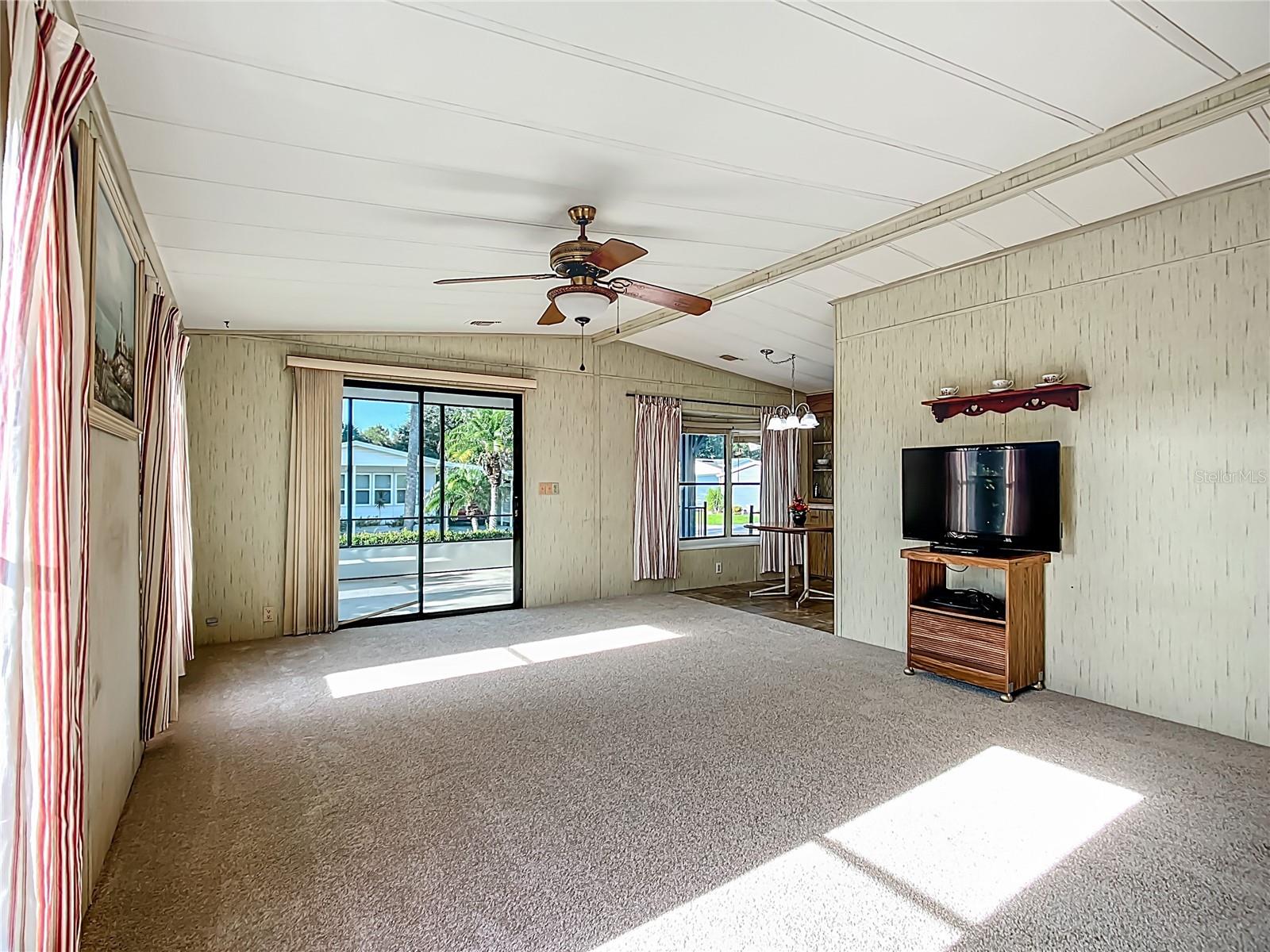 Image 10 of 46 For 6501 Raintree Ln Ne