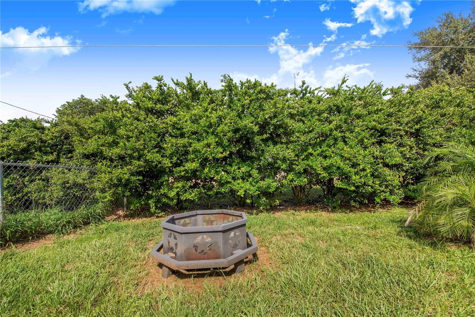 Image 9 of 52 For 2812 Murcott Street