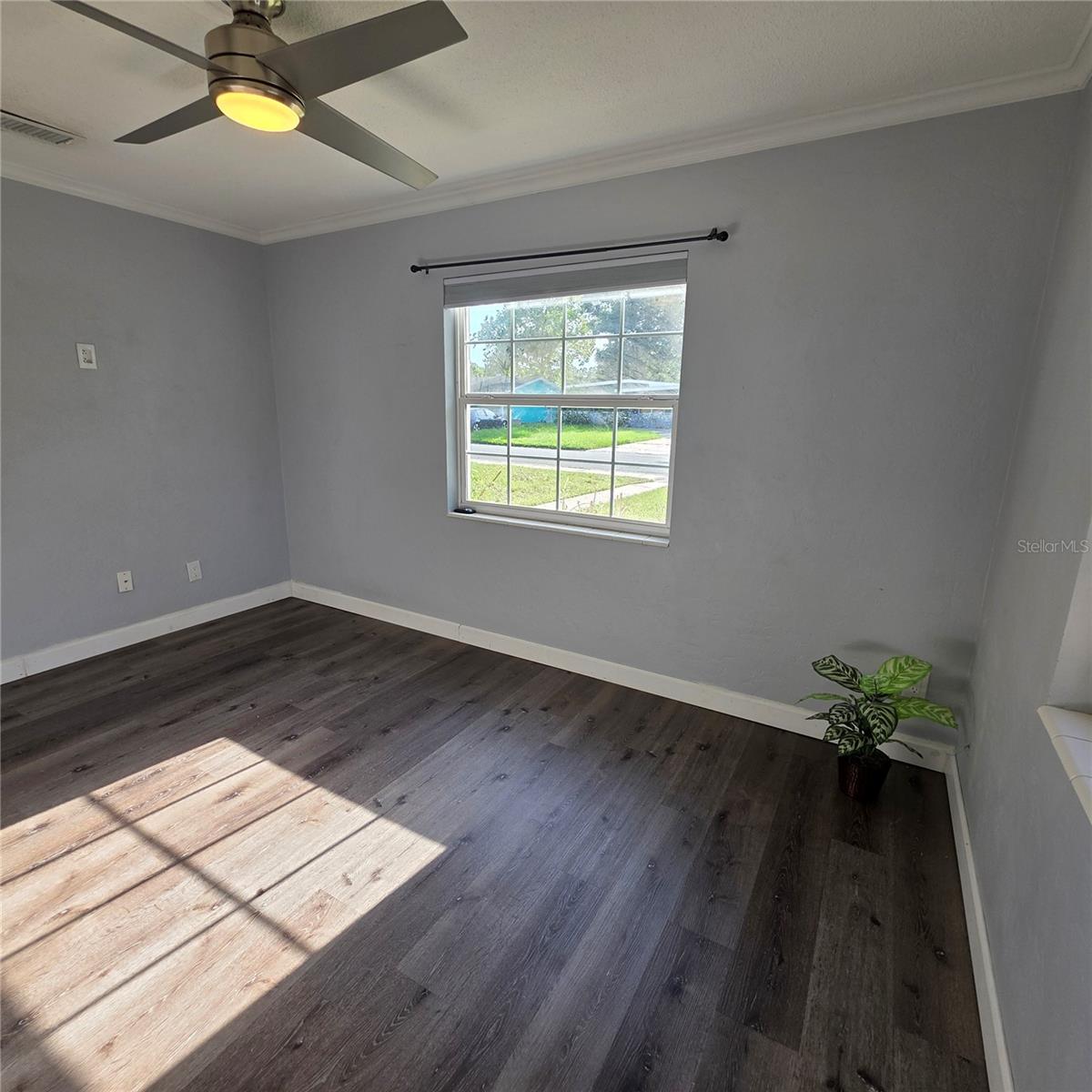 Image 24 of 48 For 4101 19th Street N
