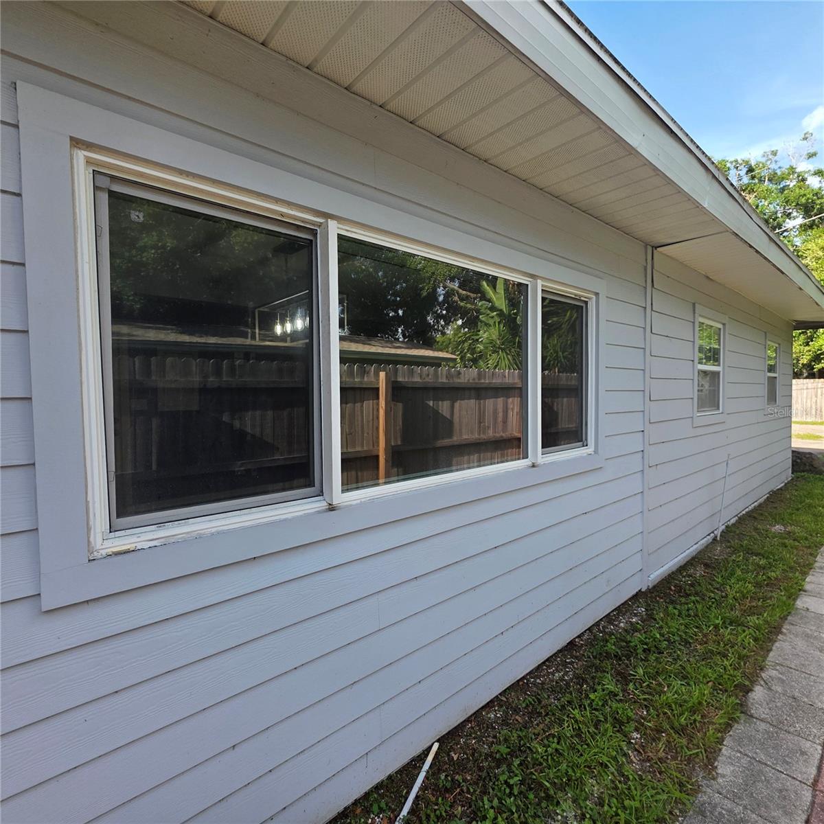 Image 28 of 48 For 4101 19th Street N