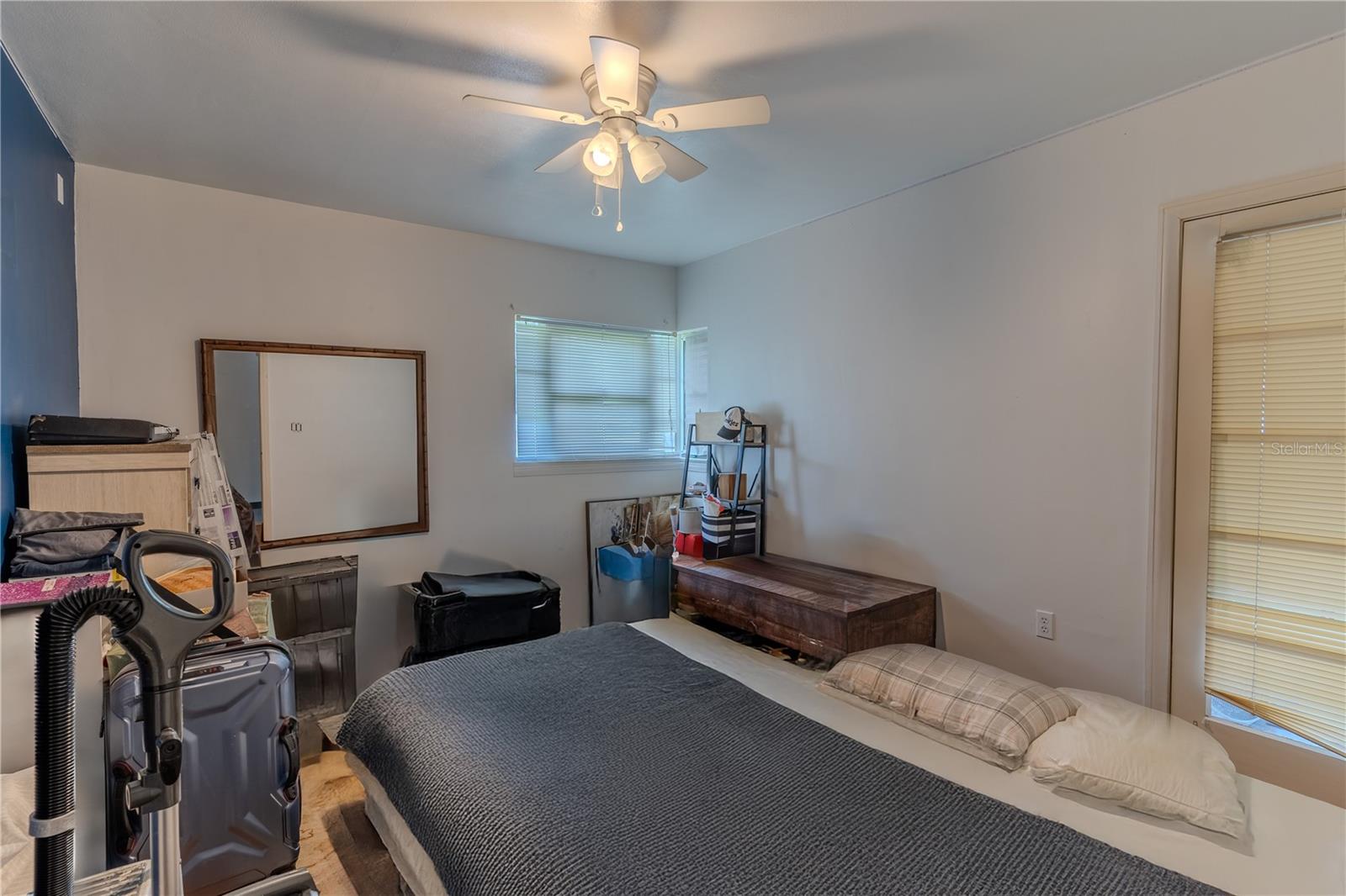 Image 8 of 16 For 23 24th Street Sw