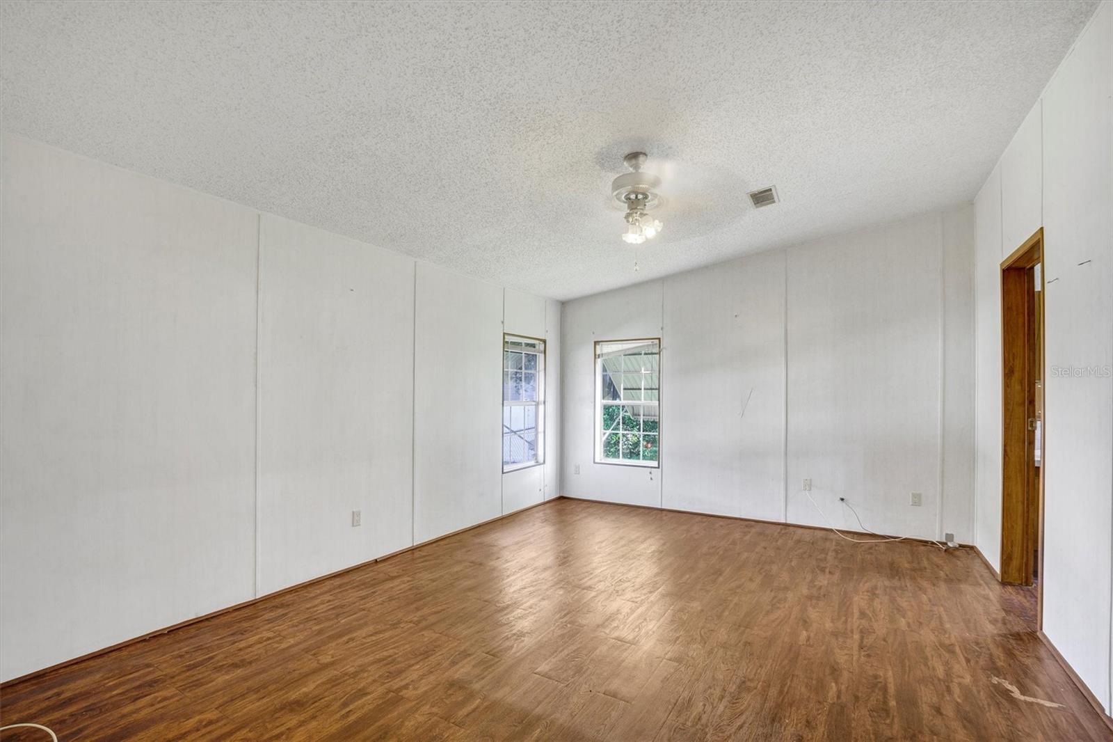 Image 12 of 29 For 1819 Pauline Drive